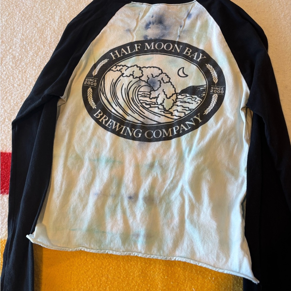 H&M Black & Light Blue Tie-Dye Raglan Tee